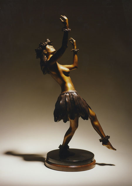 bronze sculpture of a hula dancer by Dan Skinner