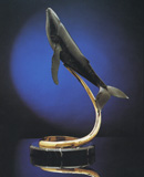 bronze whale sculpture by Dan Skinner