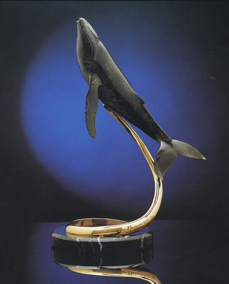 bronze whale sculpture by Dan Skinner